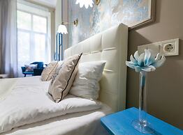 Family Residence Boutique Hotel