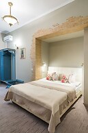 Family Residence Boutique Hotel