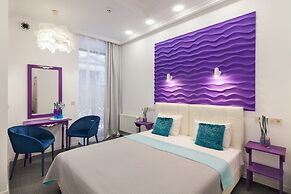 Family Residence Boutique Hotel