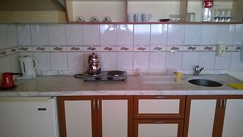 Isil Suite
