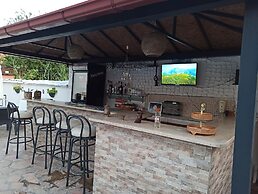Isil Suite