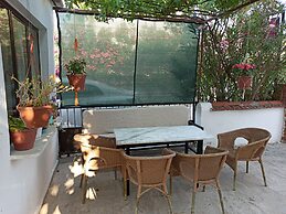 Isil Suite