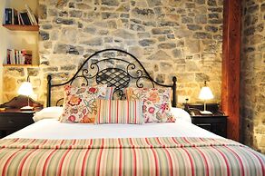 Apartamentos Llugarón