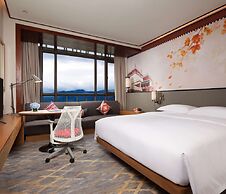 Hilton Garden Inn Shangri-La