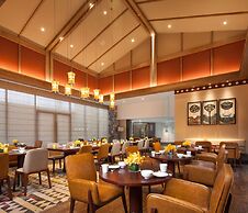 Hilton Garden Inn Shangri-La