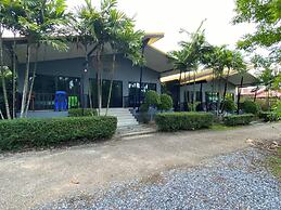 Krabi Inn Resort