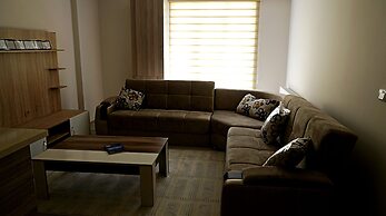 Hayat Home Suite