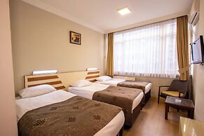 Tac Hotel