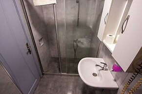 Tac Hotel
