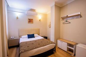 Tac Hotel