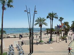 La Obrera