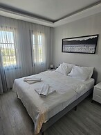 Cicek Apart Hotel