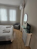 Cicek Apart Hotel