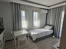 Cicek Apart Hotel