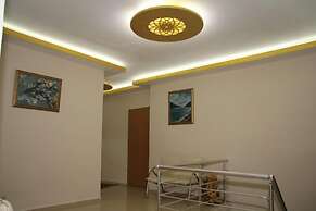 Vatan Hotel