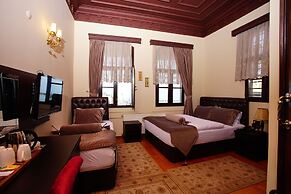 Otel Tahir Aga Konagi