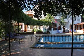 Hotel Mary