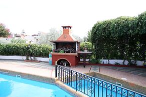 Hotel Mary