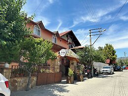 Sinter Terasse House Hotel