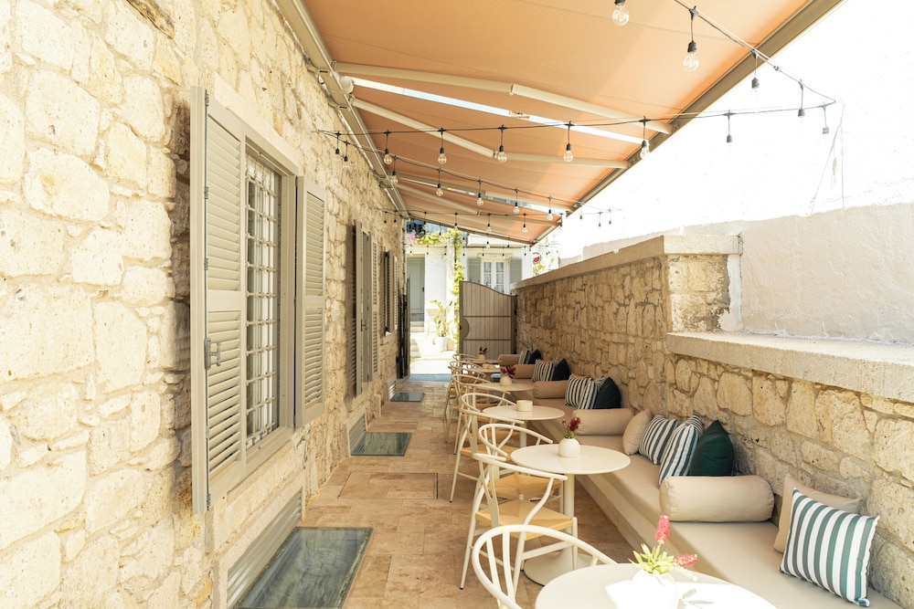 Palm Alaçatı Boutique Hotel
