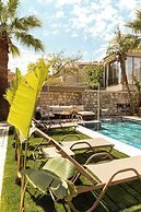 Palm Alaçatı Boutique Hotel