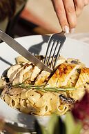 Palm Alaçatı Boutique Hotel