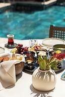 Palm Alaçatı Boutique Hotel