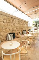 Palm Alaçatı Boutique Hotel