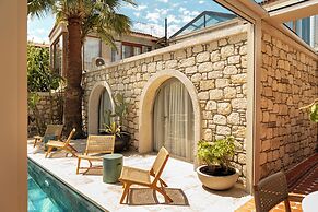 Palm Alaçatı Boutique Hotel