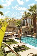 Palm Alaçatı Boutique Hotel