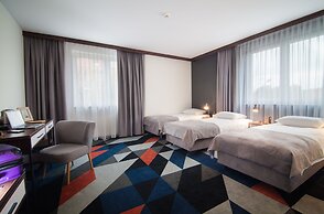 Vulcan Hotel