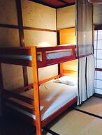 Guest House YAMASHITA-YA - Hostel