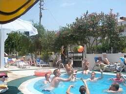 Ekin Hotel