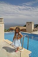 Rosy Suites Hotel
