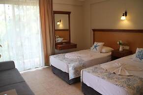Rosy Suites Hotel