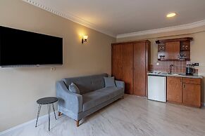 Rosy Suites Hotel