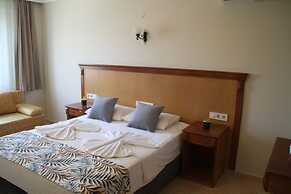 Rosy Suites Hotel