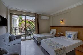 Rosy Suites Hotel