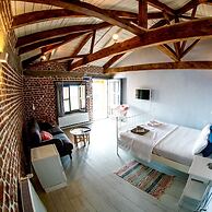 Attalos Suites Hotel