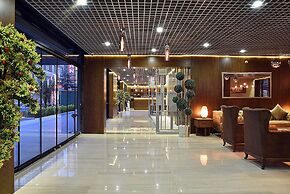 The Elegant Hotel