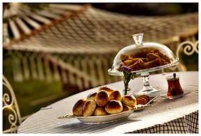 Deniz Kabugu Hotel