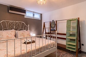 Deniz Kabugu Hotel