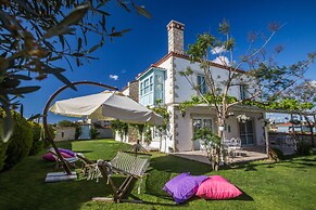 Deniz Kabugu Hotel
