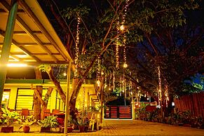 Seasons Hotel and Convention Center