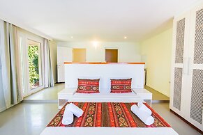 La Moda Beach Hotel
