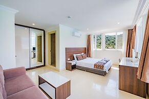 La Moda Beach Hotel