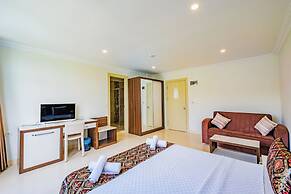 La Moda Beach Hotel