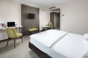 Sinema Hotel
