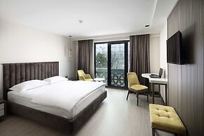 Sinema Hotel