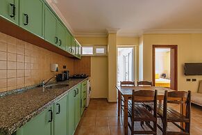 Ten Apart Hotel